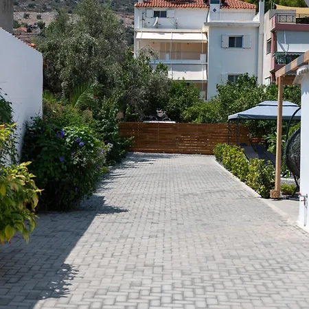 度假居 Centro Stone House 托隆