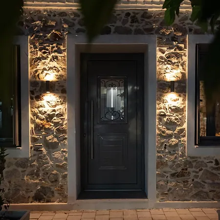 Centro Stone House 度假居