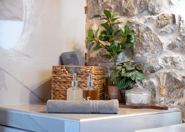 Centro Stone House * Tolón