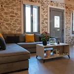 Centro Stone House * Tolón