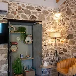 Centro Stone House Tolón