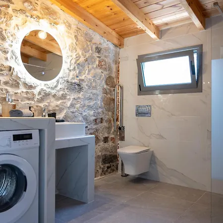 Centro Stone House Сasa de vacaciones Tolón