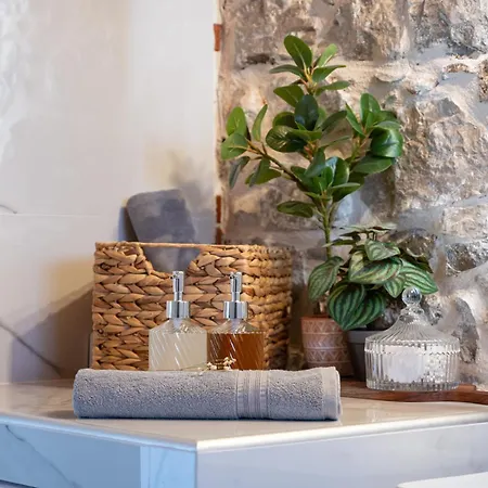 Centro Stone House * Tolón