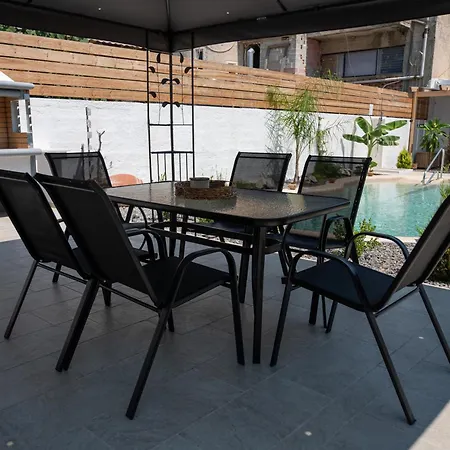 Centro Stone House Сasa de vacaciones