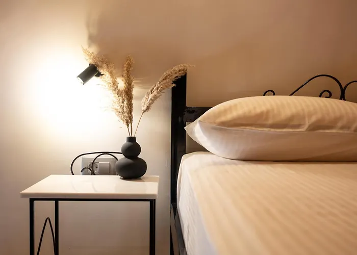 펜션 Centro Stone House Tolón